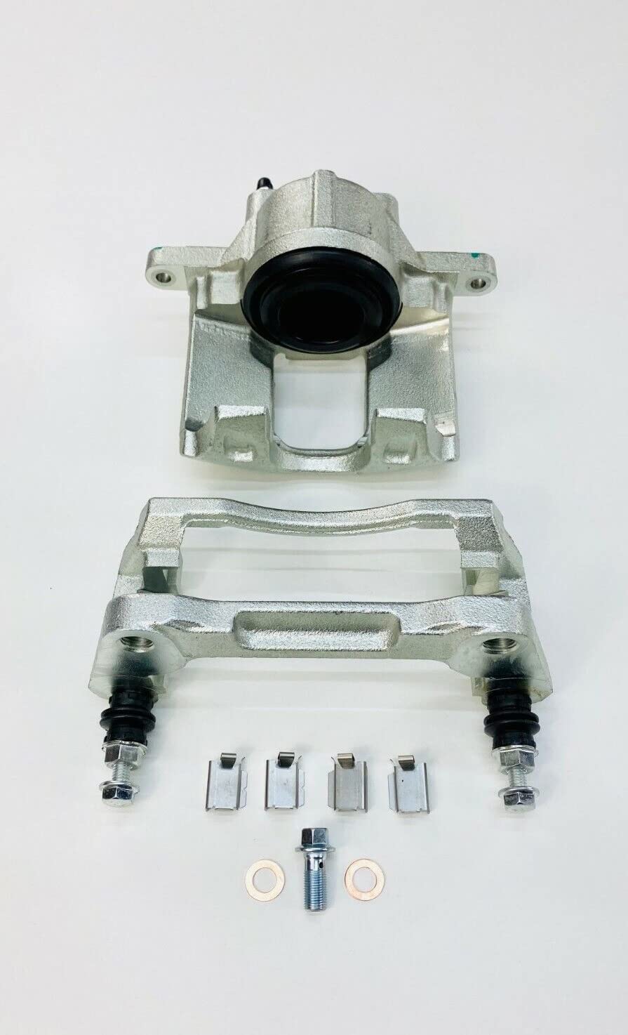 Amazon | フロントブレーキキャリパー 完全右 Jeep Wrangler JK 2007 Amazon | フロントブレーキキャリパー 完全右 Jeep Wrangler JK 2007